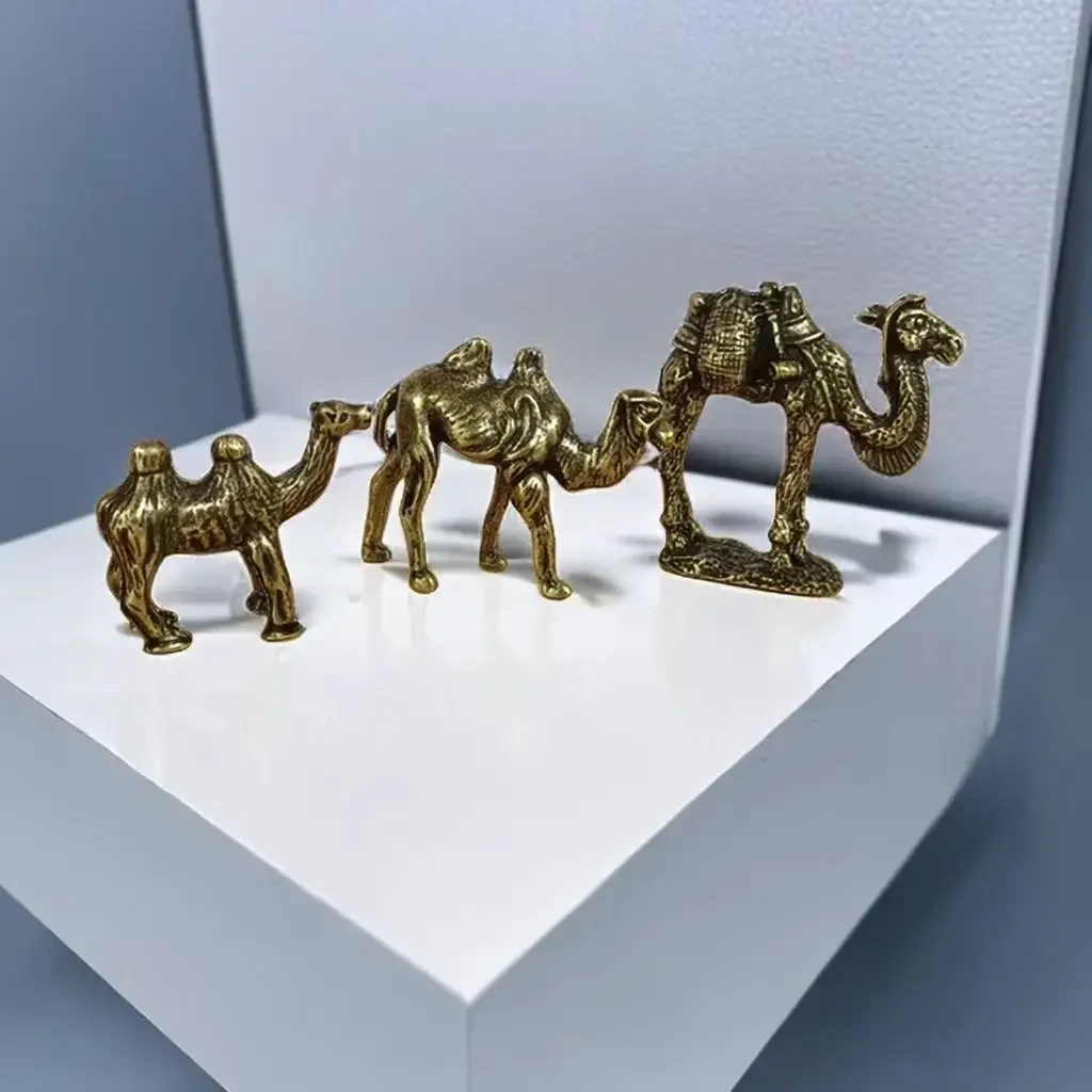 Antique Brass Plated Camel Figurines Miniatures Feng Shui Ornaments Copper Zodiac Animal Desktop Decoration Crafts Living Room