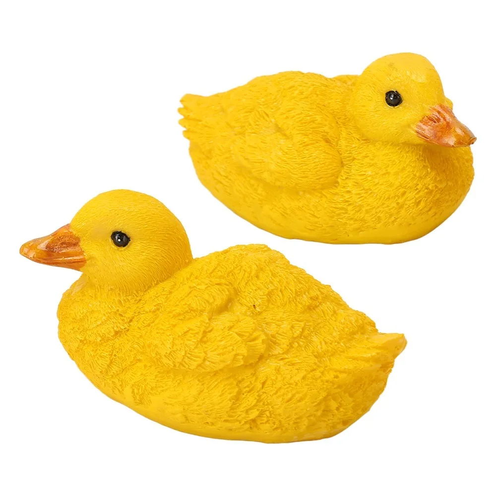 2pcs Outdoor Statues Yellow Duck Garden Statue Outdoor Simulation Mini Duck Figurine Resin Duck Figure Outdoor Yard