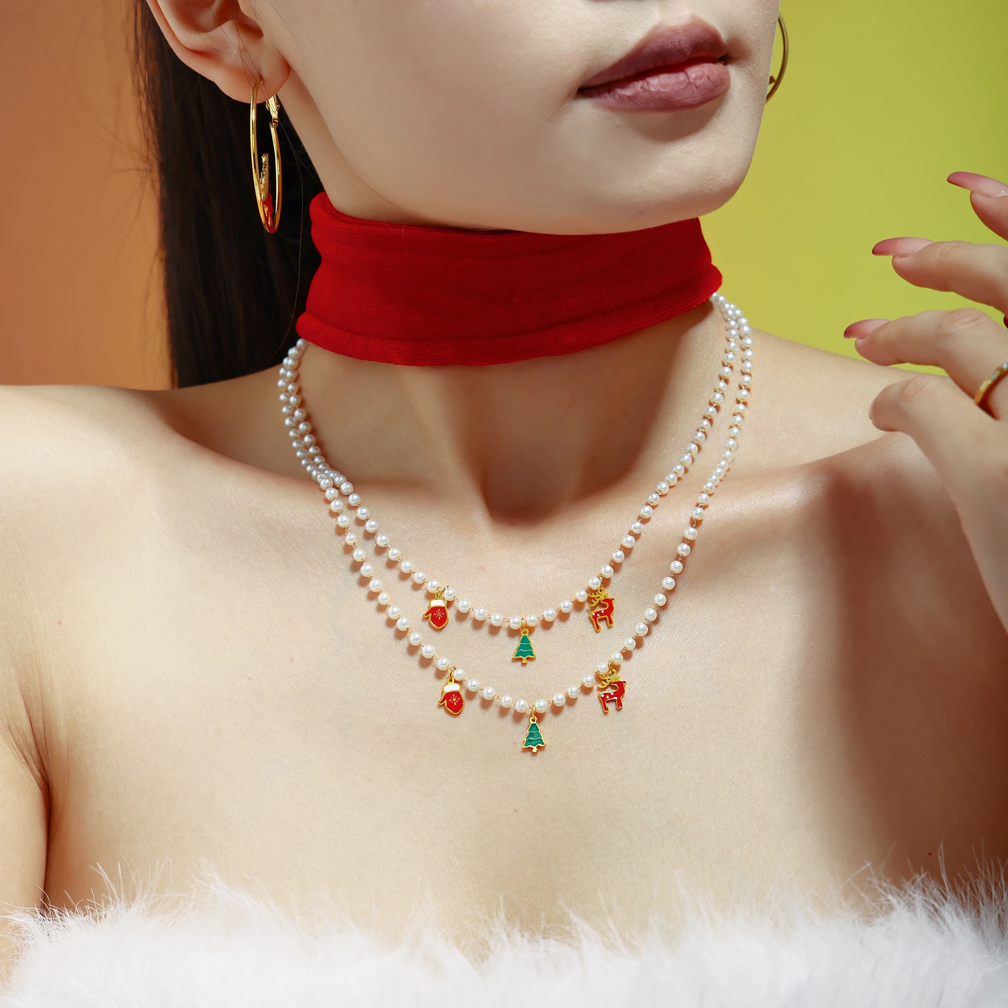 Hirsch-Weihnachtsbaum-Handschuh-Anhänger, Halsketten, Armbänder für Damen, 316L Edelstahl, Imitationsperlen-Strang, Schmuckset – Detail 3
