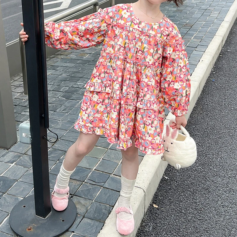 

2024 Spring and Autumn Girls Sweet Long sleeved Princess Dress Printed Button Round Neck Dress Children's Clothing 1-5Y