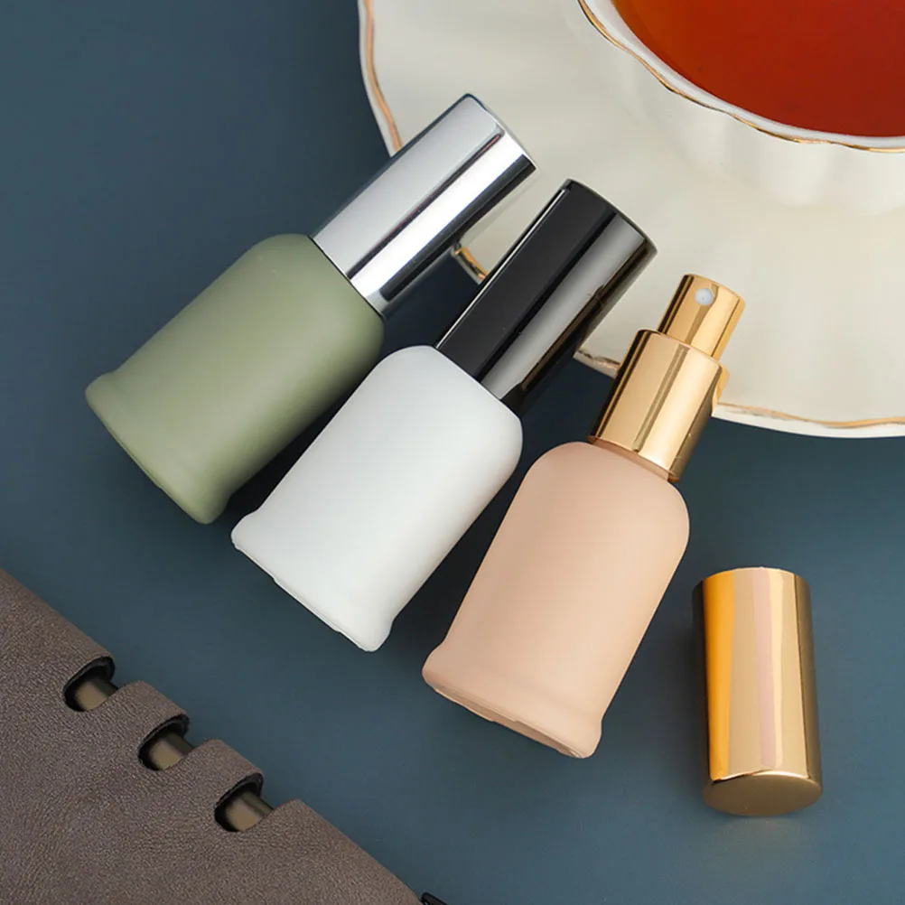 

3Pcs Premium Perfume Spray Bottle Glass Sub Bottles for Essential Oil Portable Travel Size Fine Craftsmanship Leakproof Design