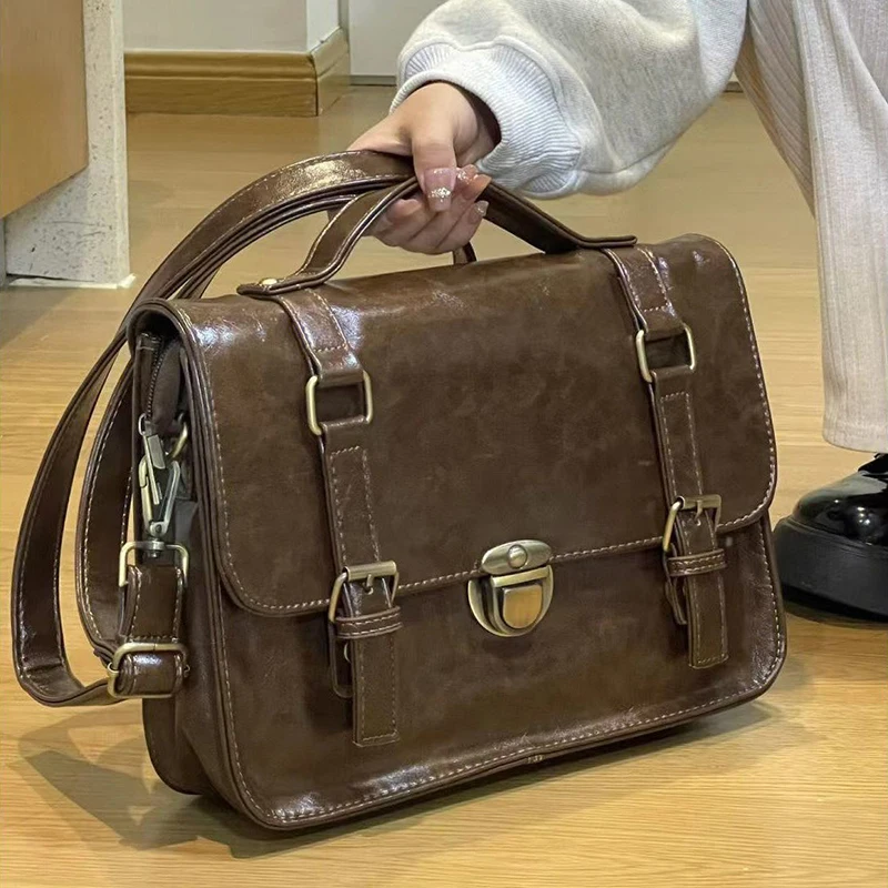 Vintage Backpack Female Leather Briefcase Bag Women's Backpack Fashion School Bag for Girls High Quality Leisure Shoulder Bag