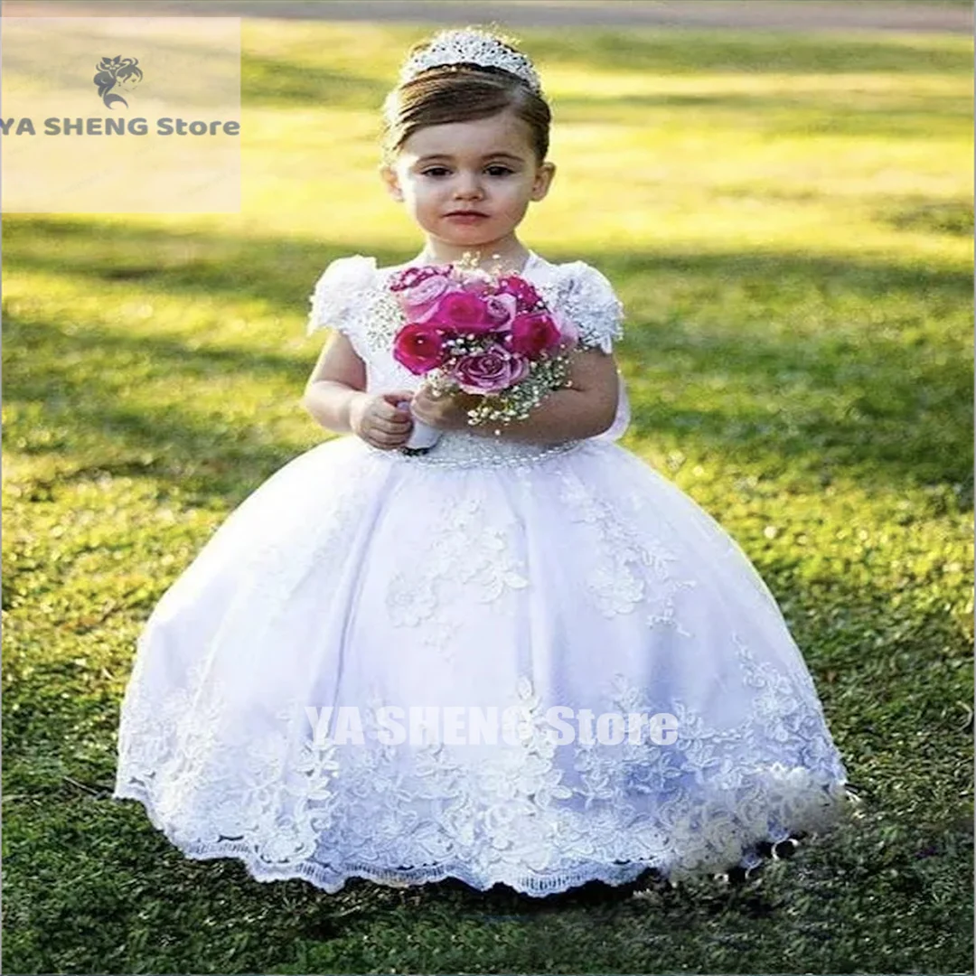 

Country Flower Girl Dresses Ball Gown Jewel Cap Sleeve Floor Length Girls Pageant Dresses With Lace Applique Bow For Wedding Par