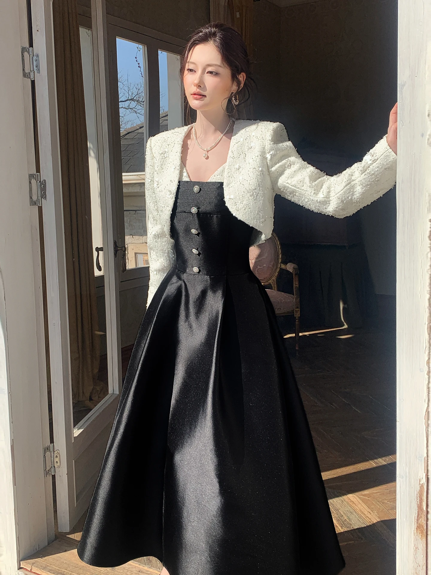 

Комплект из двух предметов Good Job Chateau Princ Fraance Sle Женская ор Верхняя одежда Dr Ele French Faion Зима...