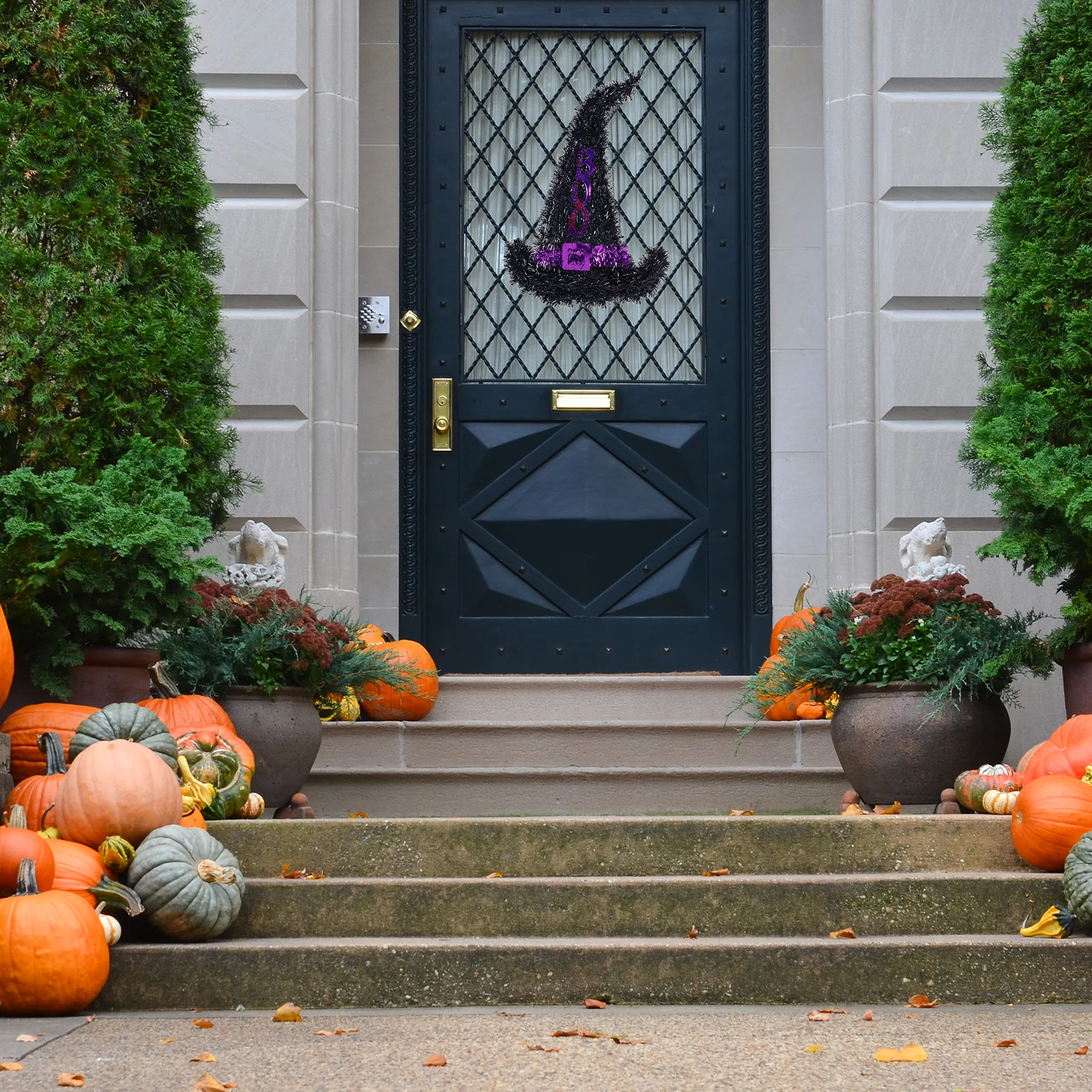 

2Pcs Durable Iron Wreath Frame Witch Hat Shaped Diy Flower Garlands Frame Craft Supplies