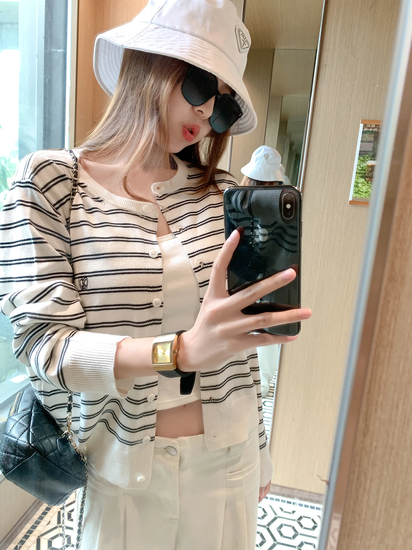 

Женский тонкий вязаный кардиган Zeng Xiao Salt в корейском стиле, в полоску, весенний, маленького размера, свитер-жакет, топ с белыми полосками, для повседневной носки, S...