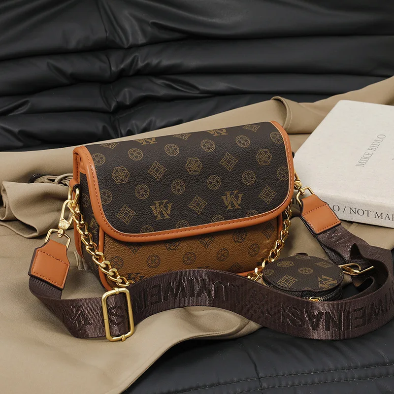 

2025 Wide Strap Print Square Bag, Textured Crossbody Purse for Women, Fashion Commuter Tote, Minimalist Day-to-Night Bag