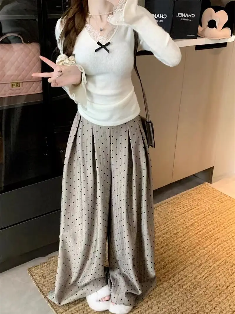 Pure Desire Lace Splice V-neck Long Sleeve T-shirt Women's Autumn New Small Fragrance Style  Knot Slimming Base Shir...