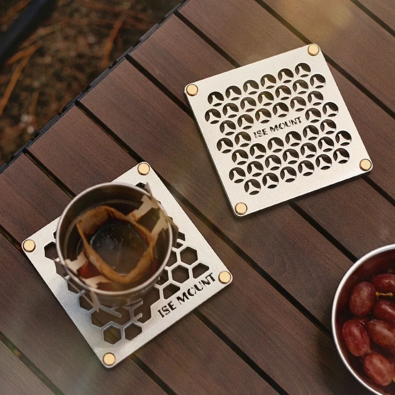 

Outdoor Camping Style Equipment Creative Rectangular Metal Coaster Stainless Steel Insulation Mat Tableware Holder Table Mat