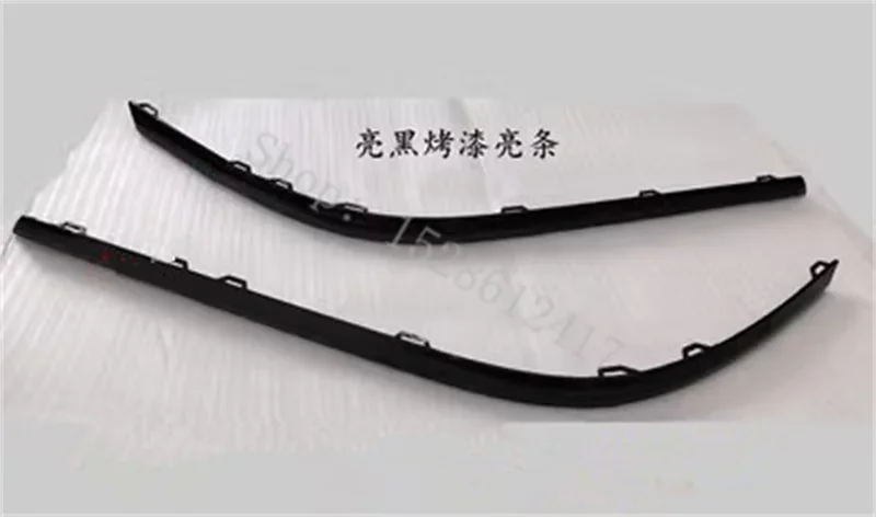 

For VW Volkswagen PASSAT B7 B7L 2012-2016 ABS Bright black car Rear bumper trim Chrome trim Protector strip Car Accessories