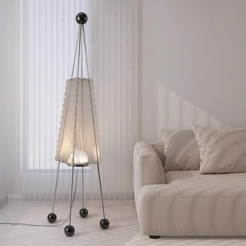 

Новый дизайнерский декоративный торшер, минималистичный свет-пагода и теневая художественная лампа, усовершенствованный смысл гостиной и кабинета.