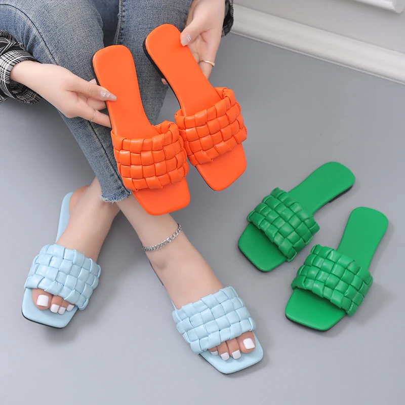 New Women's Square Toe Flat Sandals Design Soft Women's Slippers Plus Size 43 Orange Leather Beach Flip-flops for 2024 Summer