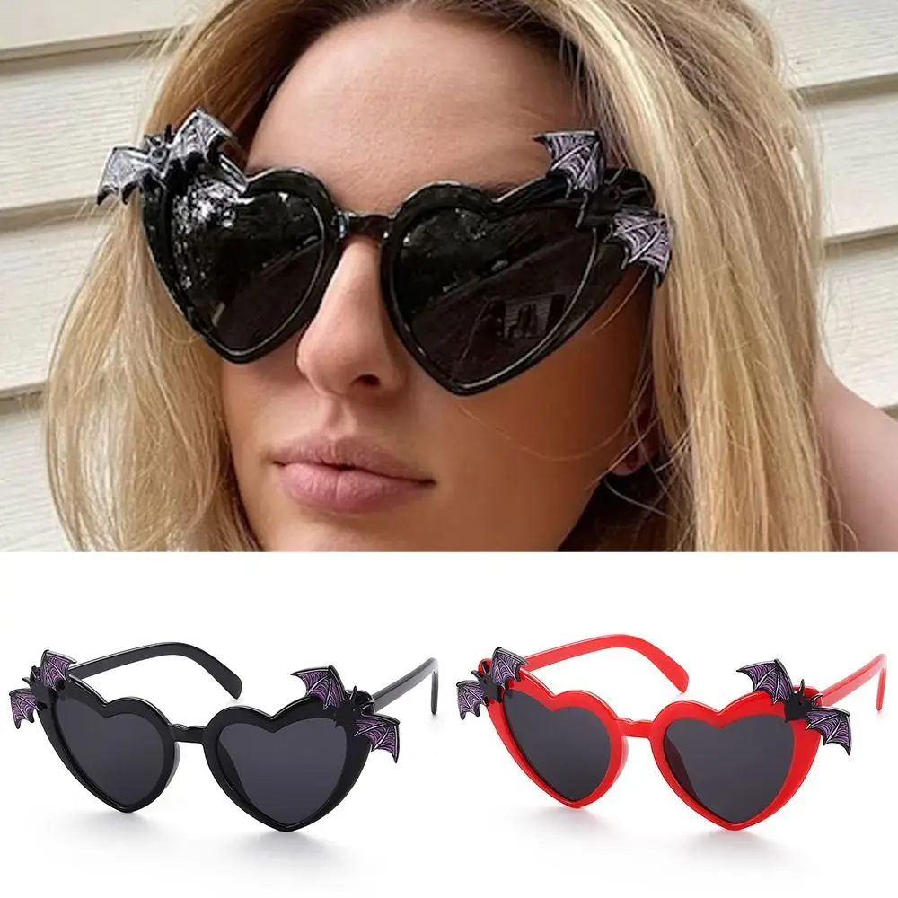 

Fashion Bat Wings Decor Heart Shaped Sunglasses Disco Party Decoration Heart Sun Glasses Halloween Costume Eyewear for Women