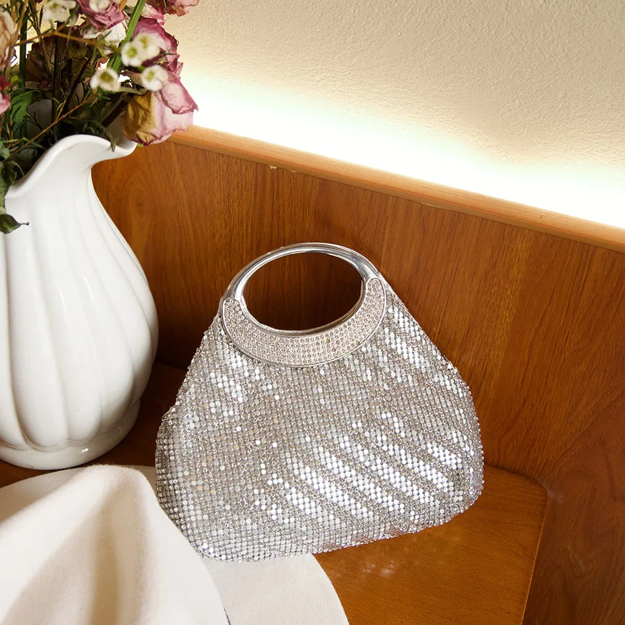 Shiny diamond ring handbag female light luxury celebrity dinner bag light luxury temperament messenger bag