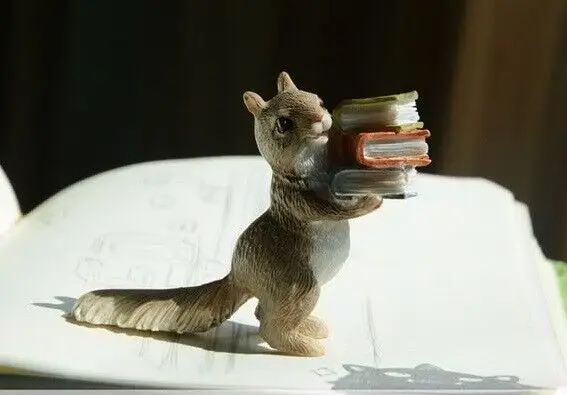 Squirrel With Book Statue Garden Sculpture Tabletop Figurine Home Decor Gifts