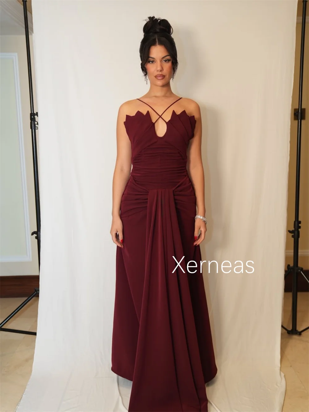 カスタマイズされたファッションジャージプリーツストレートスパゲッティストラップロングドレスオーダーメイドの機会セレブリティ中国風