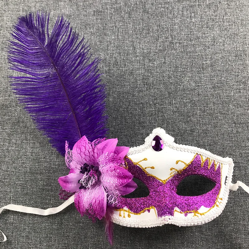 

Легкая венецианская маска с перьями для вечеринок, полумаска, легко регулируется, для развлечений, Хэллоуина, баров