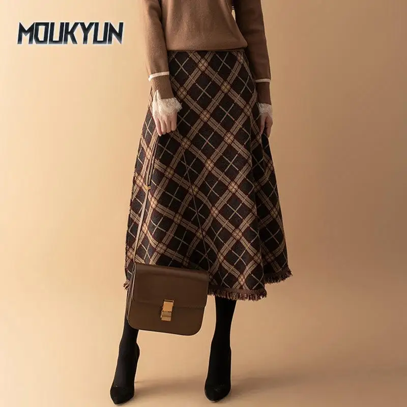 

Knitted Tassel A-Line Long Skirts Women Plaid Skirt Female Winter High Waist Warm Skirt Autumn Elegant Office Lady Skirt