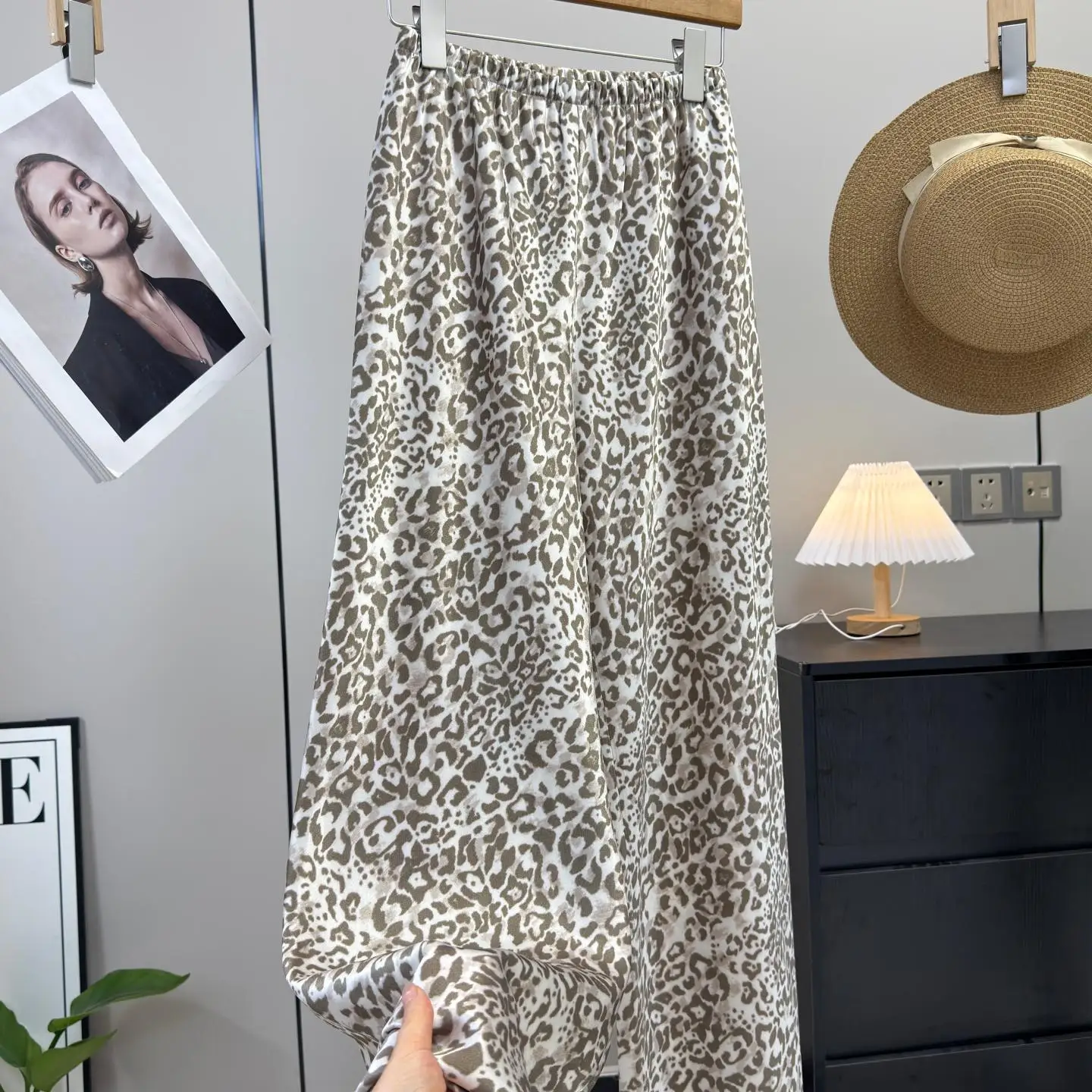  Lightweight Leopard Print Casual Pants Women Summer Acetate Fiber Straight Leg Loose Waist Cool Feeling Long Trousers