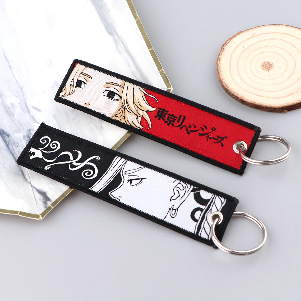 Cool Key Chain for Motorcycles and Cars Japanese Anime Key Tag Embroidery Key Fobs Keyring Fashion Backpack Chaveiro Jewelry