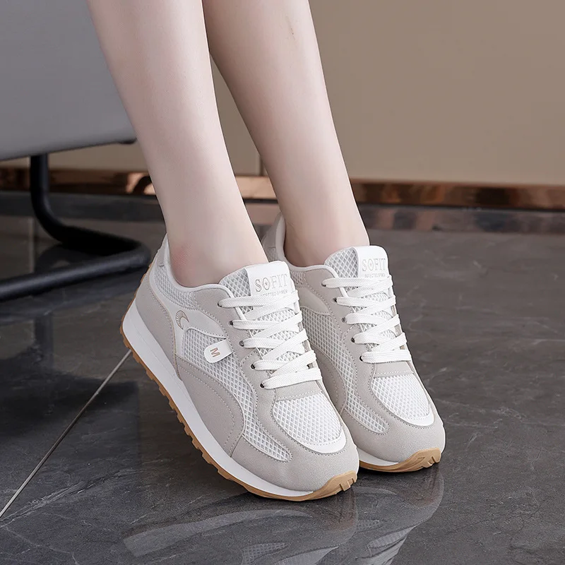 

Retro Women's Sports Shoes Fashionable Casual Running Shoes for Middle-Aged And Young People Spring Autumn New