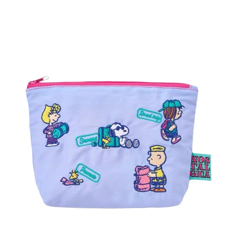 Snoopy kosmetyczka moda damska przenośne podróżne torby do przechowywania kosmetyków Cartoon etui na zamek błyskawiczny organizer na przybory toaletowe torba prezenty