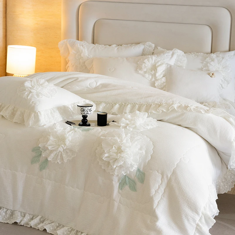 White Double-Layer Gauze Quilted Cotton Bedspread Duvet Cover Pillowcases with Flowels Soft Breathable Double Queen King 4Pcs