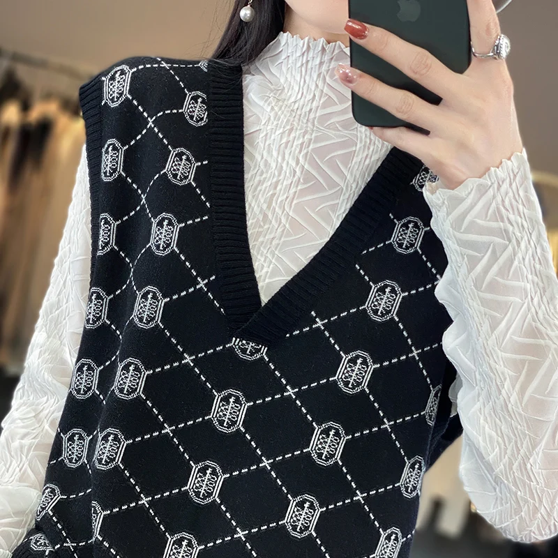 2023 Spring and Autumn New vintage Style 100% Pure Wool Pullover V-neck Sweater Vest Women's Sleeveless Knitting Versatile Vest