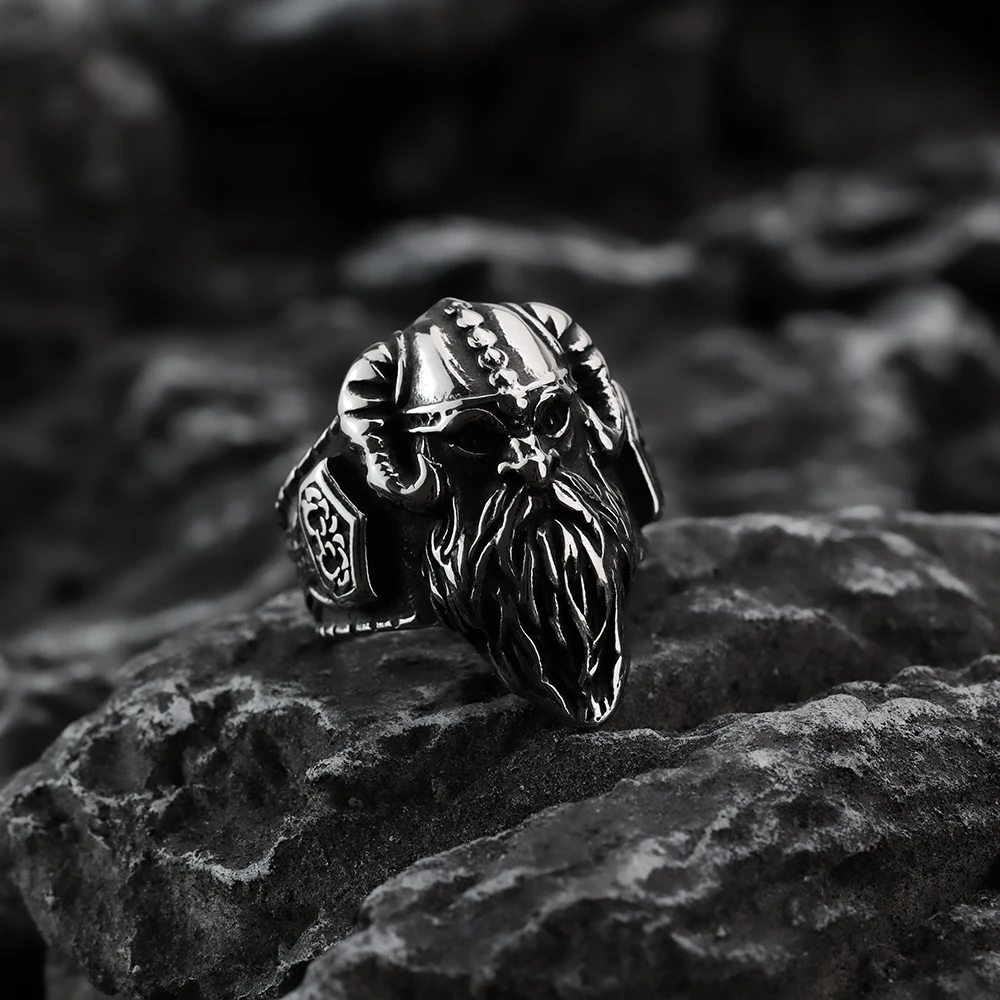 European and American men\'s Nordic Viking jewelry wholesale Odin ring men\'s Celtic Thor hammer ring