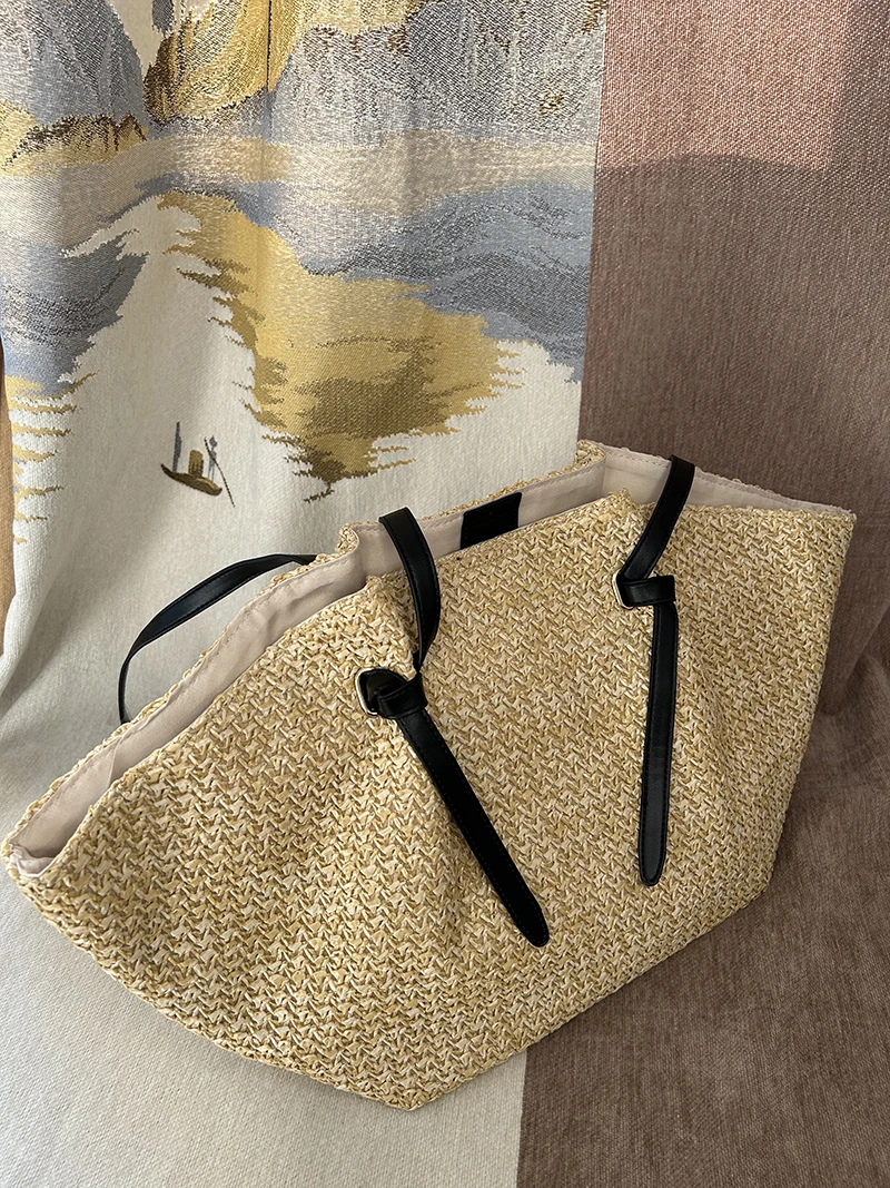 CLAREGQI Summer Straw Woven Tote Bag Large Capacity Casual Shoulder Bag with Leather Trim Women Bohemian Straw Tote Bag Beach Sh