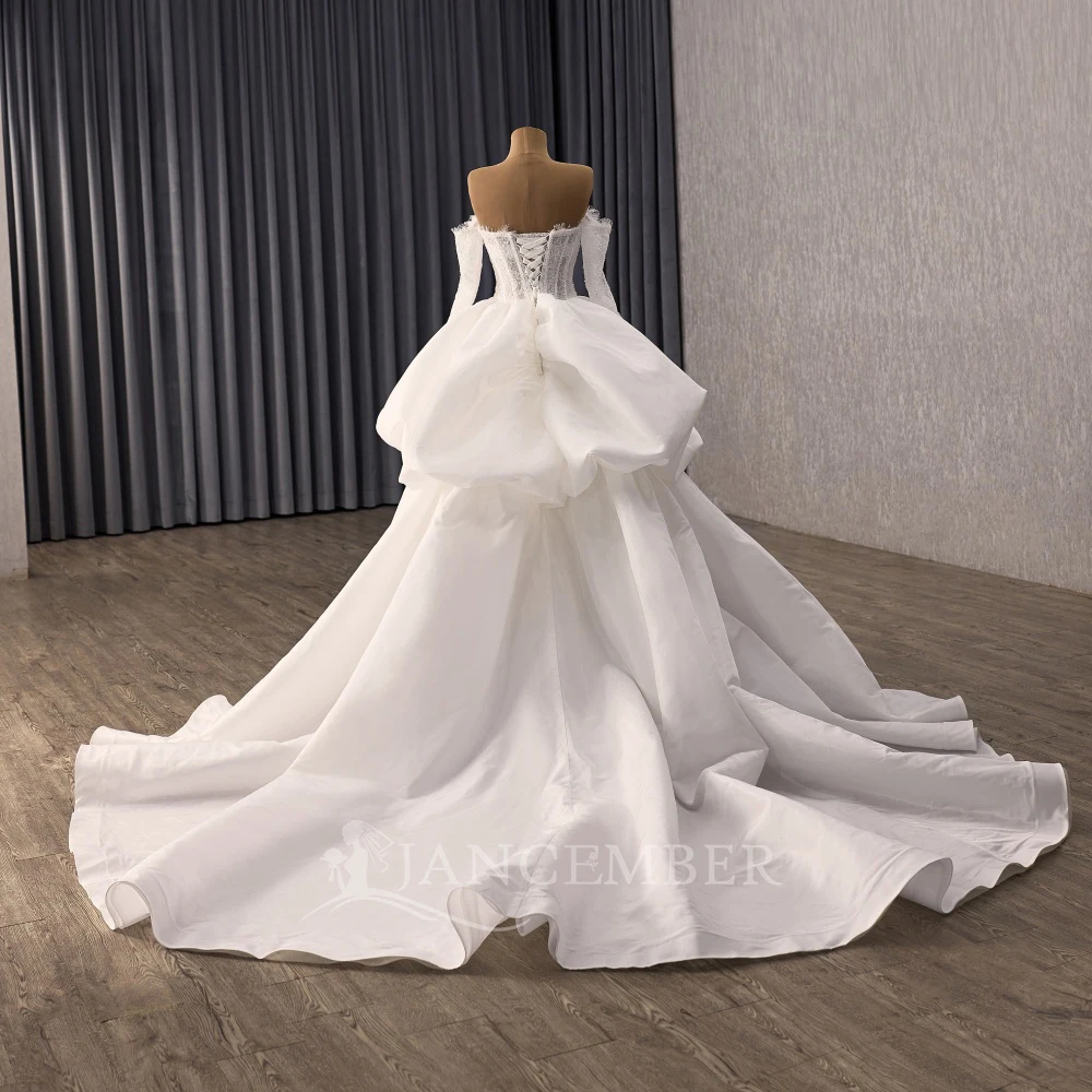 Court Train Customzied Luxury A-line Wedding Dress Exquisite Boat Neck Long Sleeves Bridal Gown Bride Dresses فساتين حف