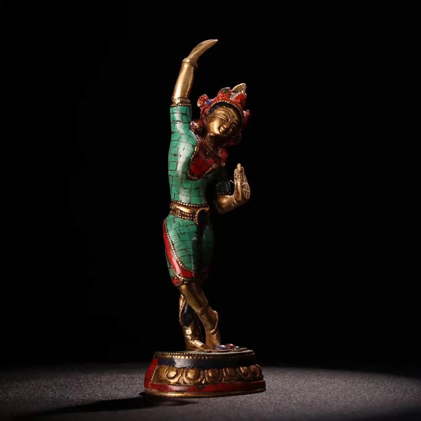 Nepal Pure Copper Handmade Dancing Green Tara Statue Gem Inlaid Painted Collectible Home Decor