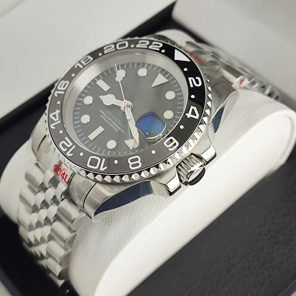 ساعات GMT للرجال ساعة يد ميكانيكية أوتوماتيكية فاخرة من زجاج الياقوت 40 ملم من الفولاذ المقاوم للصدأ مقاومة للماء