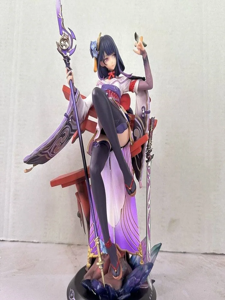 35 cm Genshin Impact Figur Raiden Shogun in sitzender Position, Anime-Sammlermodell, Desktop-Dekoration, Weihnachtsgeschenke, Kinderspielzeug