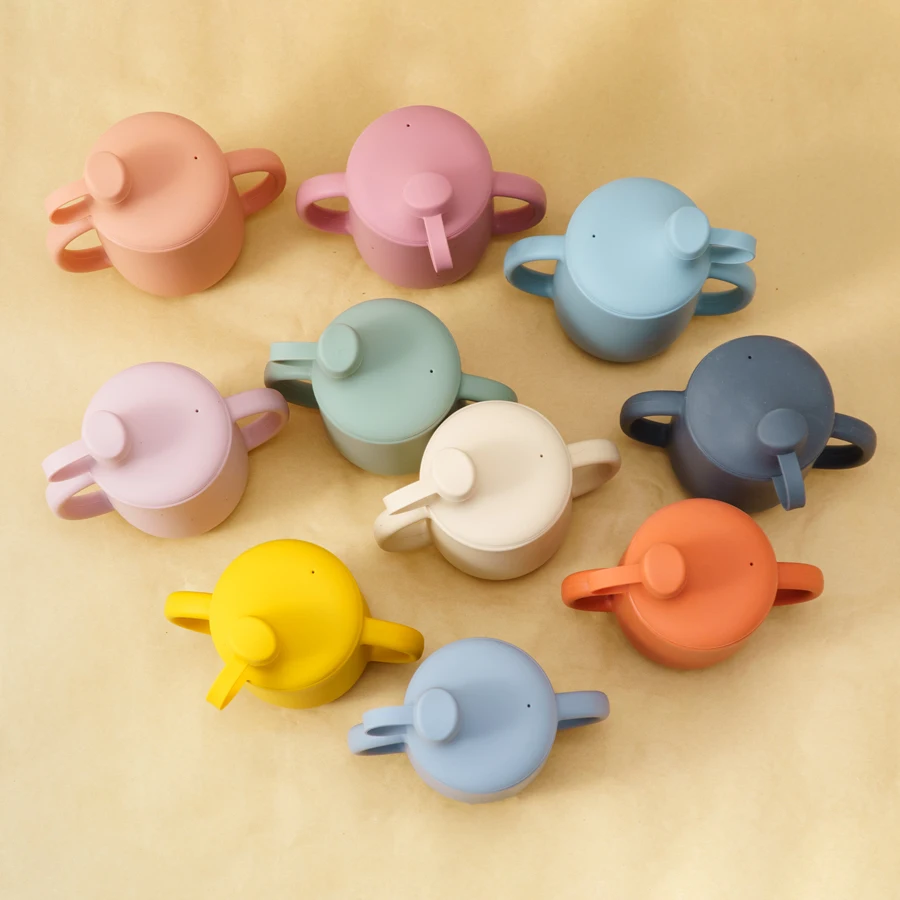 1PCS Kids Silicone Training Baby Sippy Cup Feeding for Children Drinking With Dust Lid Toddler Cups Water Bottle Baby Stuff