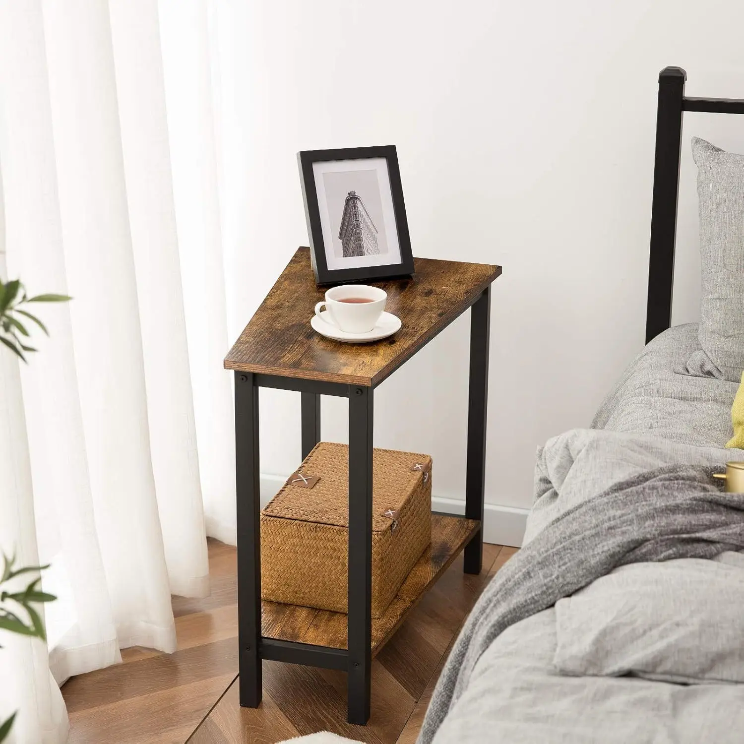 

Cross-border multi-layer iron and wood combined storage rack, household living room floor-to-ceiling shelf, bedroom bedside