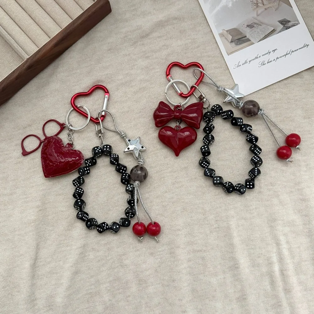 Sweet Red Heart Cherry Design Beaded Keychain Creative Luxury Keychain Pendant Bow Bead Purse Accessory Gifts