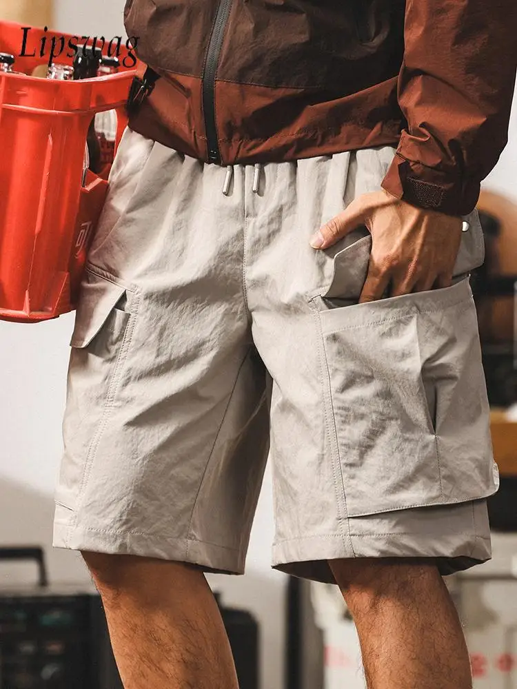 Vintage Multi Pocket Lace-up Quick-dry Cargo Shorts Men Summer Fashionable Solid Color Loose Shorts Man Outdoor Casual Shorts