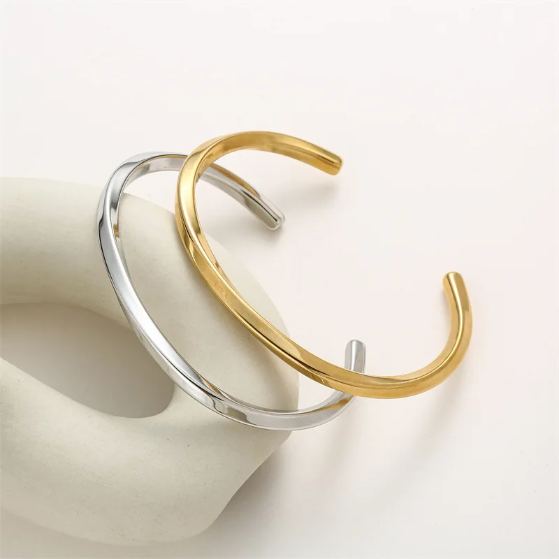 Waterproof C-shaped Twisted Open Bangle&Bracelet for Women Classic OL Style Couple Bangle Fashion Party Jewelry Gifts