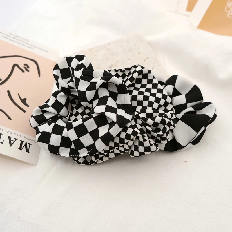 Modern Checkerboard Scrunchies Black and White Hair Rope Large Intestine Circle Hair Ties Wide Fabric Hair Accessories for Women