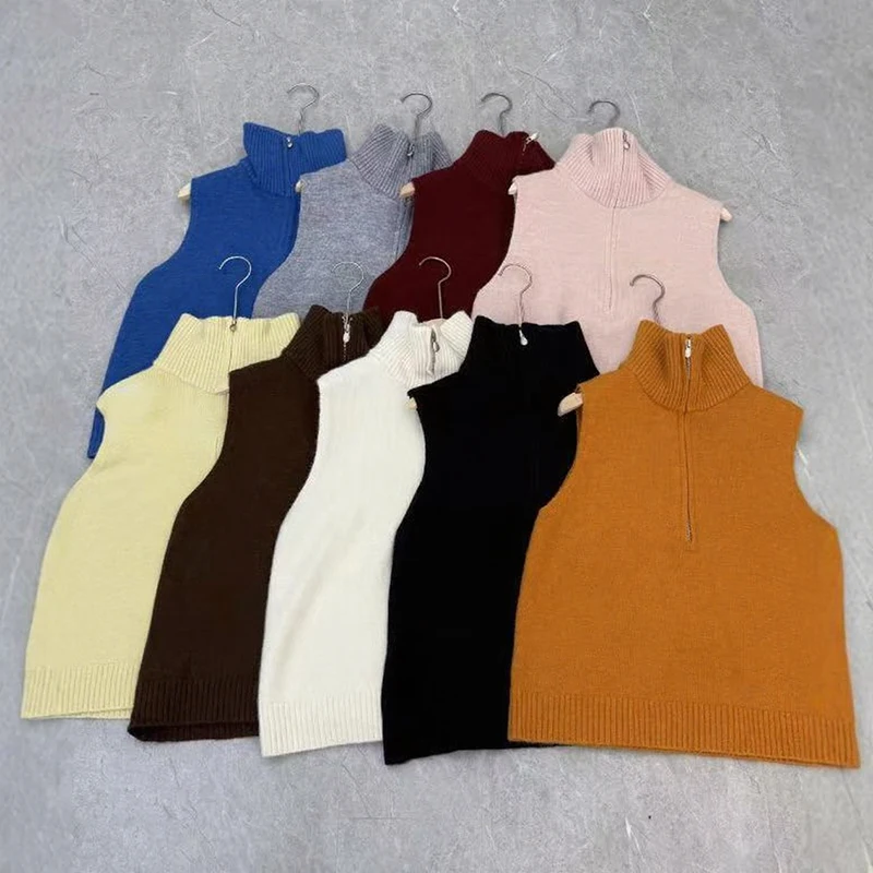 سترة بدون أكمام فضفاضة منسوجة على الطراز القديم مع نصف سحاب أنيق على الكتف من أجل طبقات أنيقة ومظهر مضاد للشيخوخة