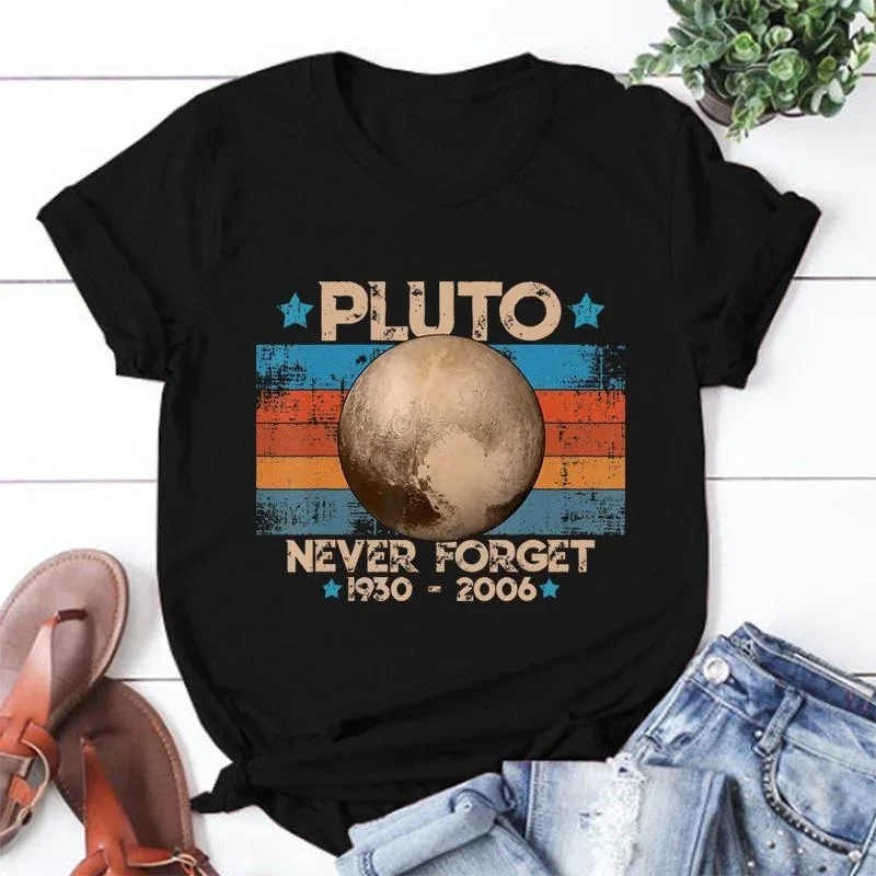 S-5XL Vintage Never Forget Pluto Nerdy Astronomy Space Science T-Shirt Fashion Creative Design Round Neck Short Sleeve Tees