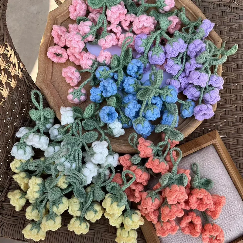 New Colorful Handmade Knitted Wool Lily of The Valley Keychain Cute Hand-woven Flower Women Bag Purse Pendants Key Ring