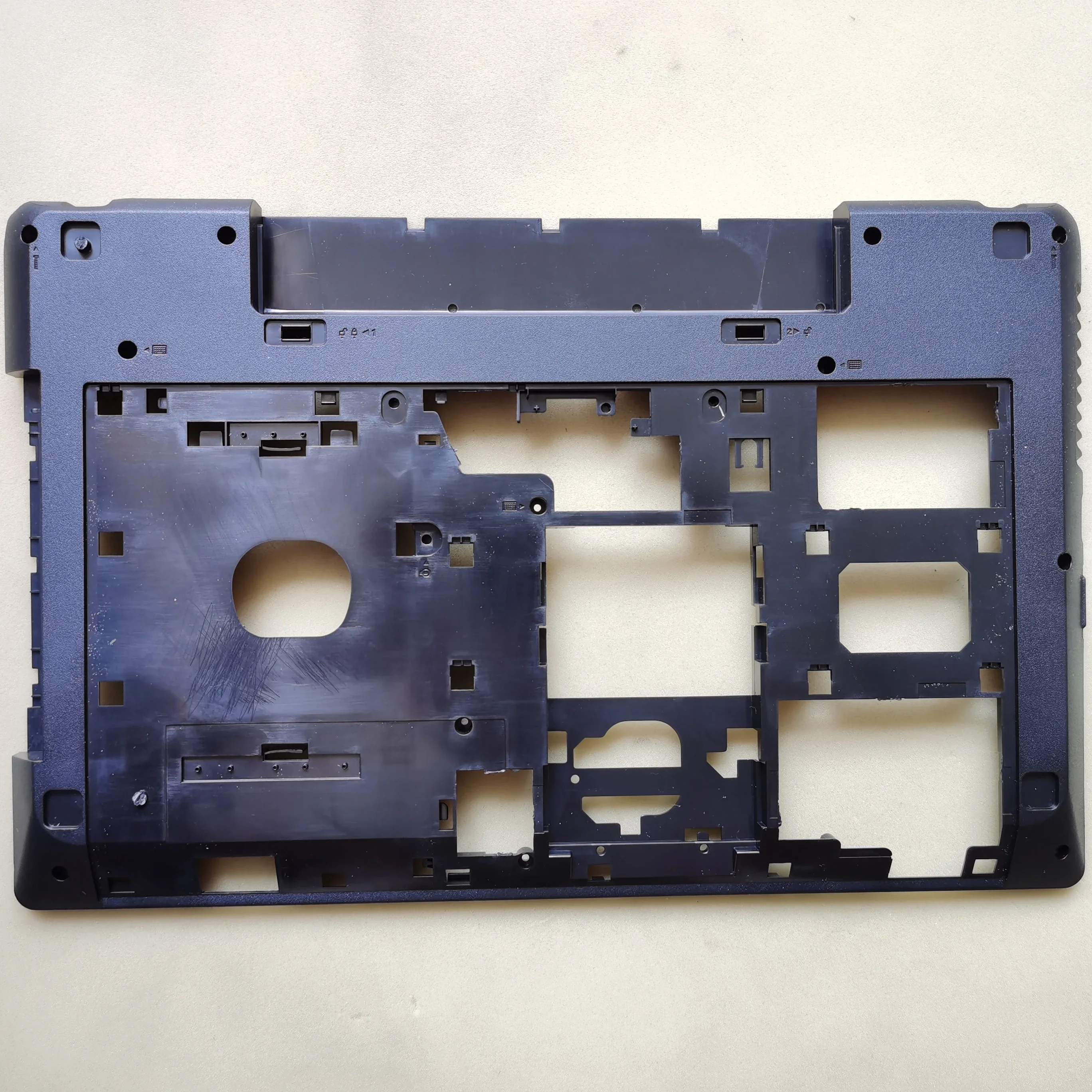 

New laptop bottom case base cover for Lenovo G580 G585 60.4SH01.012 HDMI