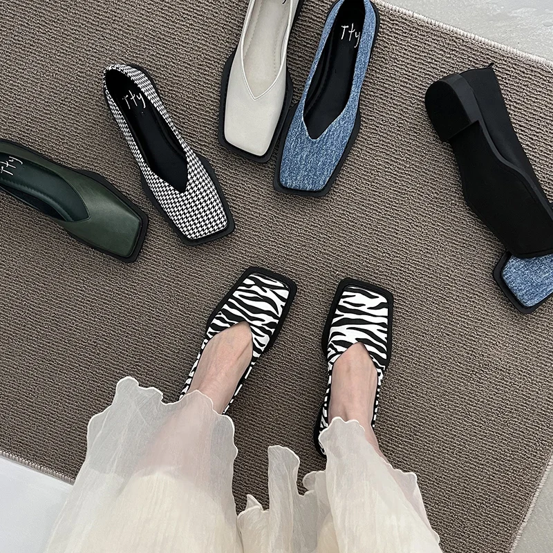 Women\'s Shoes 2022 Spring New Retro Square Toe Pumps Loafers Women Shoes