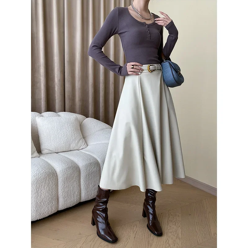 Free belt, Ankara red, commuting style French pleated temperament A-line leather skirt