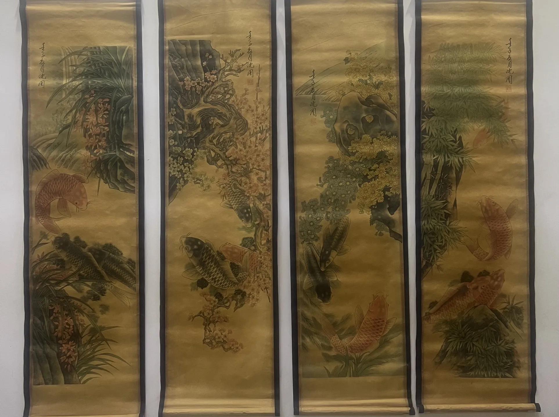 

Chinese-style four-screen home living room decoration hanging painting Shen Zhou-more pictures every year