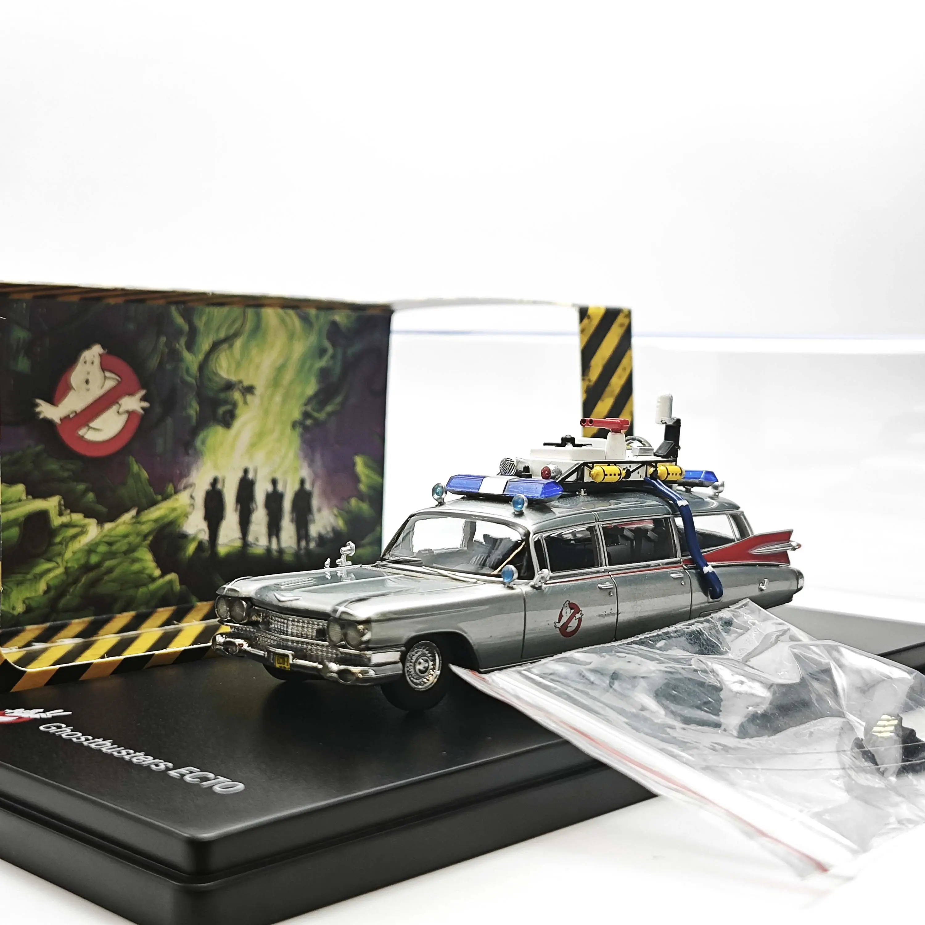 ys-1-64-brave-victory-lacquer-dare-to-die-squad-ghost-catching-car-1st-generation-alloy-car-model