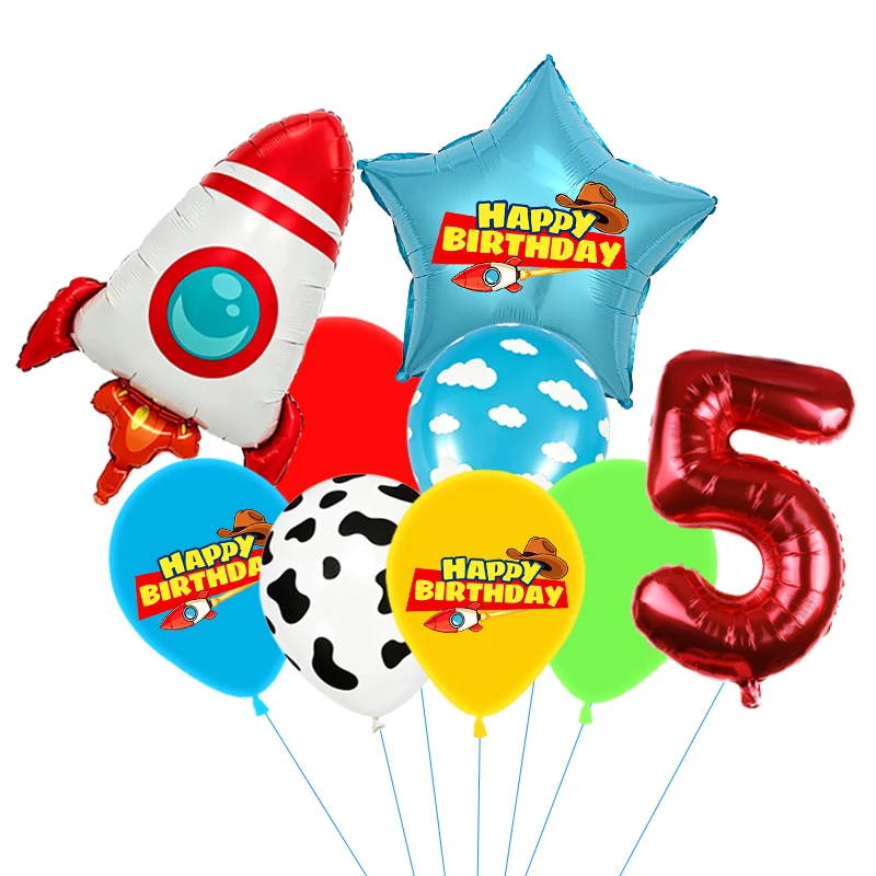 Rote, gelbe und grüne Spielzeugballons, hellblaue Ballons mit Wolken- und Kuhmuster für die Dekorationen zu Babystory- und Cowboy-Partys – Detail 15