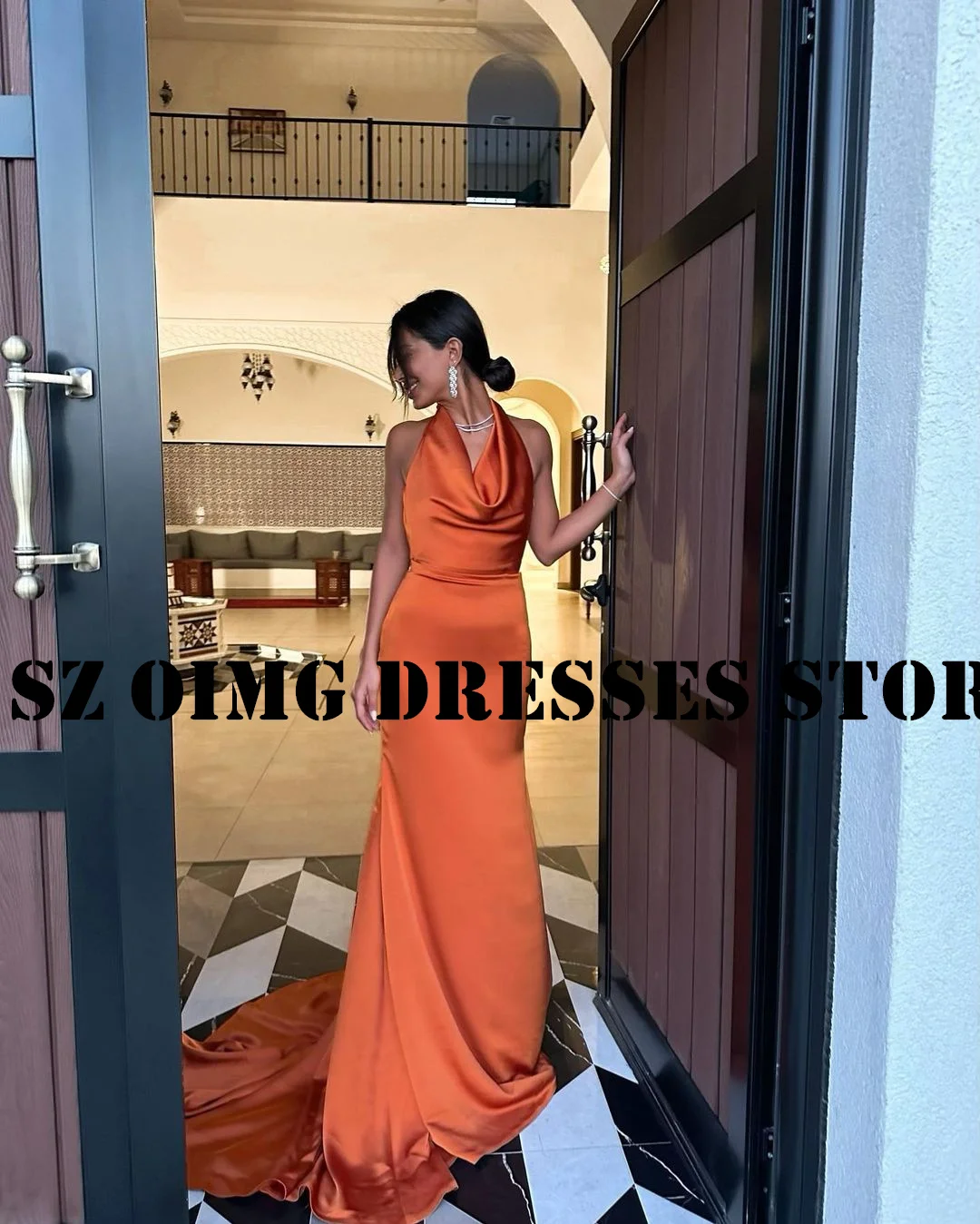 OIMG-vestidos de graduación con cuello Halter para mujer, vestido de noche Vintage de satén naranja, vaina sin mangas, vestido de fiesta Formal, árabe, nuevo diseño